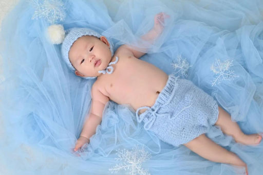 靖边宝宝几个月会认人 靖边宝宝几个月会认人