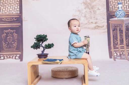 靖边蜡笔小新美伢怀孕